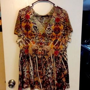 Beautiful top for work or going out for the night!